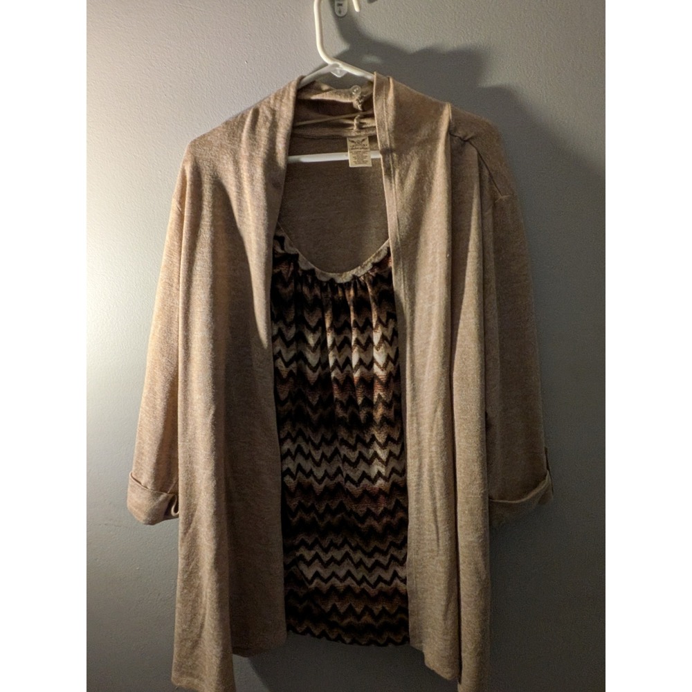 Faded Glory Womens 3X Tan Cardigan Layered Chevron Print Top 2-in-1 22W-24W